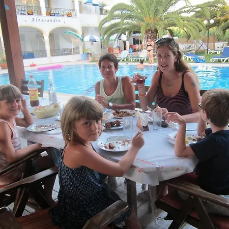 Lägenhetshotell Marylin Sidárion