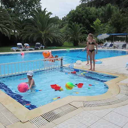 Apart-hotel Marylin 2*