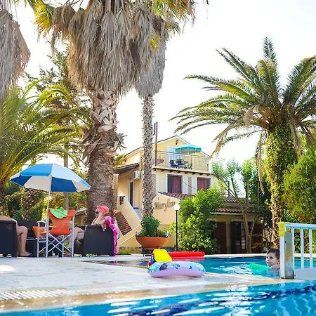 Marylin Hotel apartamentowy 2*
